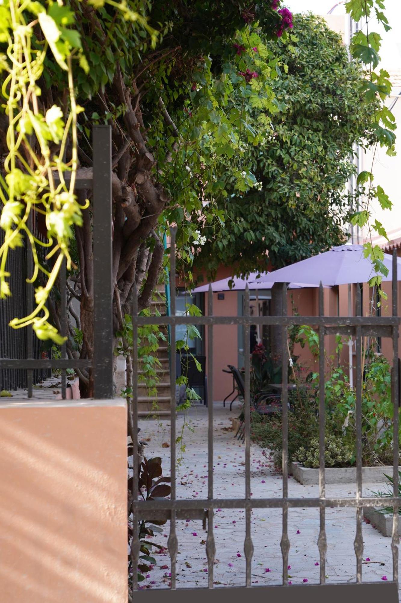 Lindas Convent Garden Home 2 Chania  Ngoại thất bức ảnh
